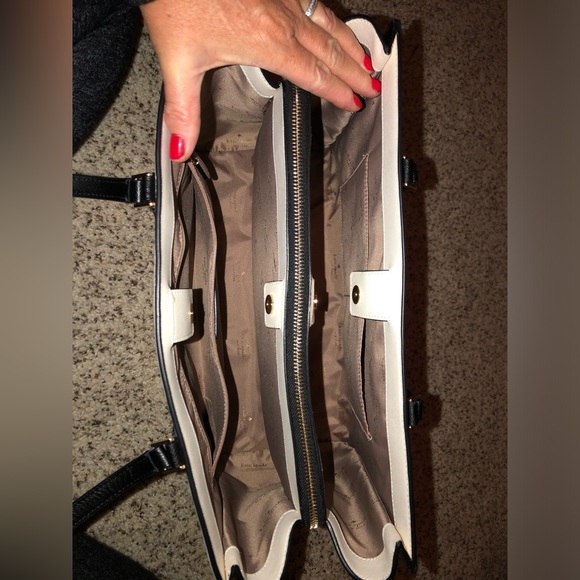 Includes NWT Matching Wallet - Like New Kate Spade Laptop Bag - Picture 3 of 15